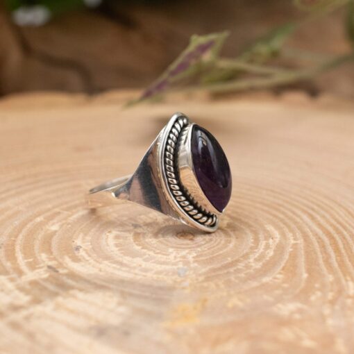 Amethyst Sterling Silver Ring (0.925) Size 8 - Image 3