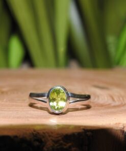 Peridot Sterling Silver Ring (.925) Size 10