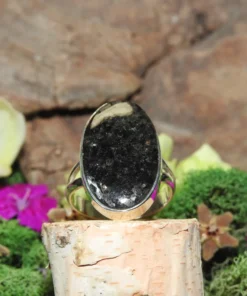 Nuummite .925 Sterling Silver Ring Size 8