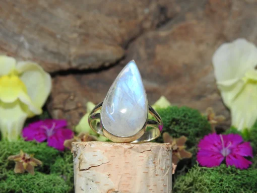 Moonstone .925 Sterling Silver Ring Size 9 - Image 3