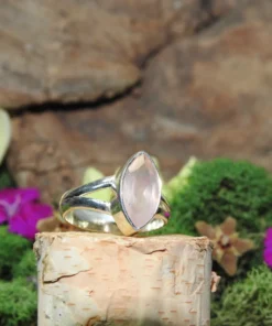 Rose Quartz .925 Sterling Silver Ring Size 5