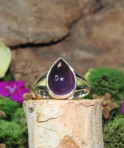 Amethyst .925 Sterling Silver Ring Size 9