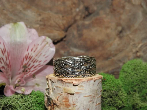 Sterling Silver Ring-Size 7.5
