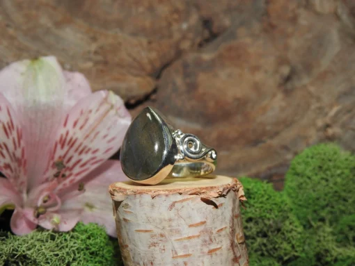 Labradorite Sterling Silver Ring-Size 5 - Image 2