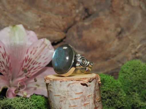 Labradorite Sterling Silver Rings-Size 5 - Image 3