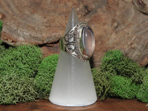 Rose Quartz Sterling Silver Ring- Size 7 - Image 2