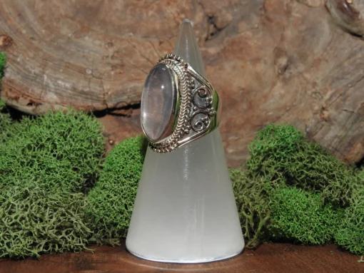 Rose Quartz Sterling Silver Ring- Size 7 - Image 3