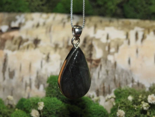 Labradorite .925 Silver Pendant - Image 4
