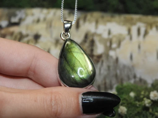 Labradorite .925 Silver Pendant - Image 2