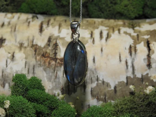 Labradorite .925 Silver Pendant - Image 2