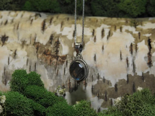 Labradorite .925 Silver Pendant - Image 3